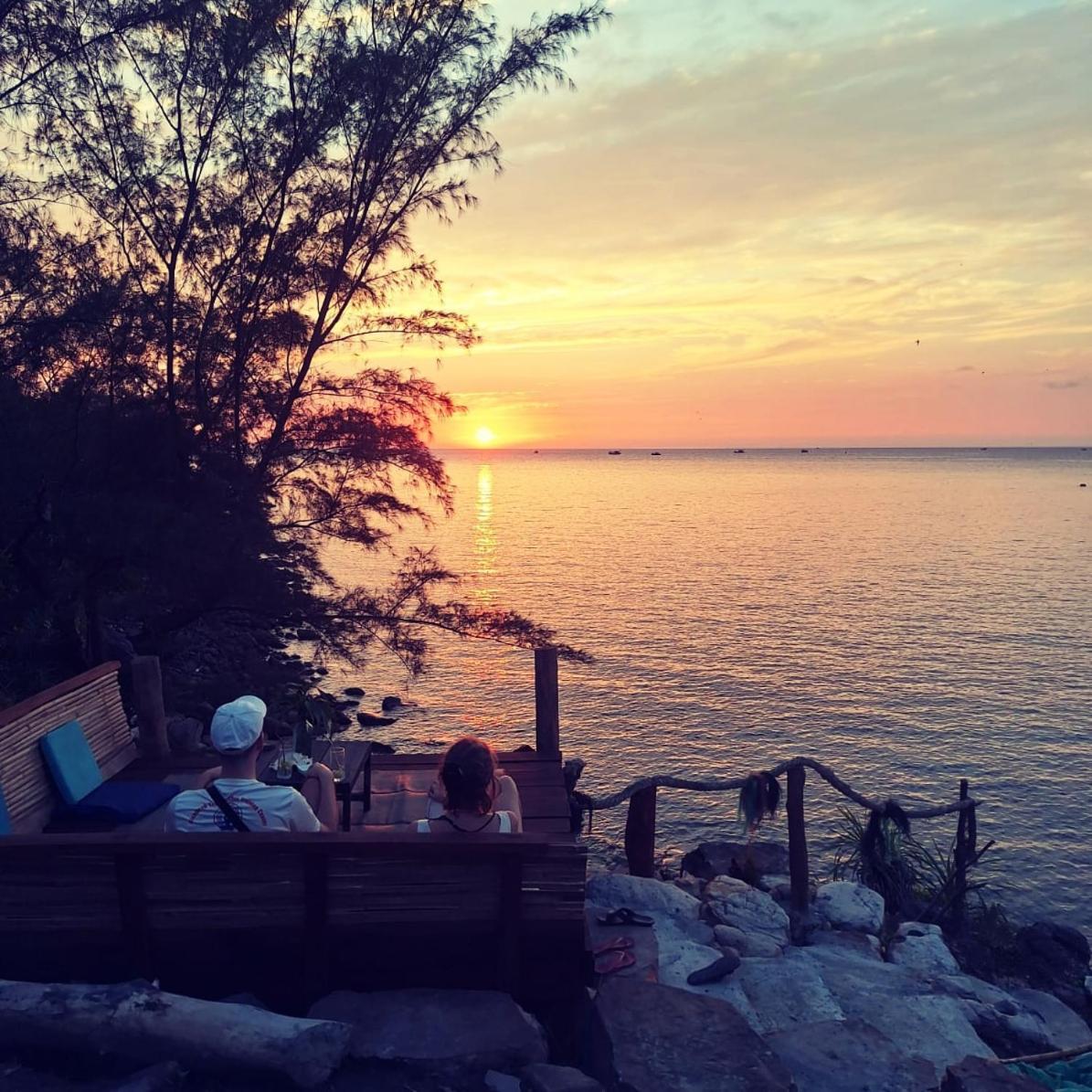 Dragonfly Guesthouse Đảo Koh Rong Samloem Ngoại thất bức ảnh